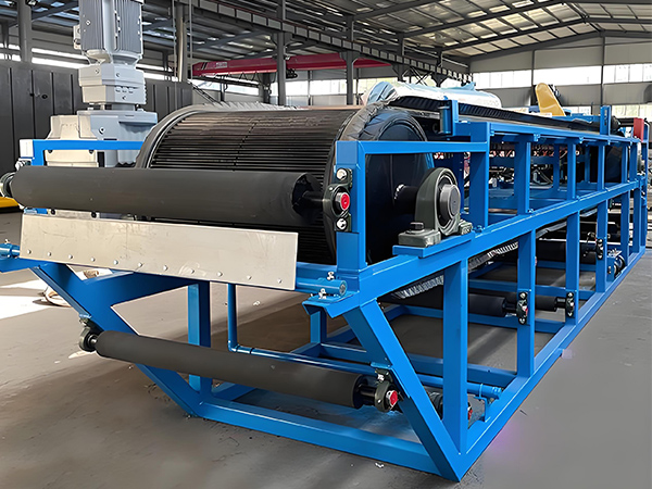 Horisontaalinen vyösuodatin